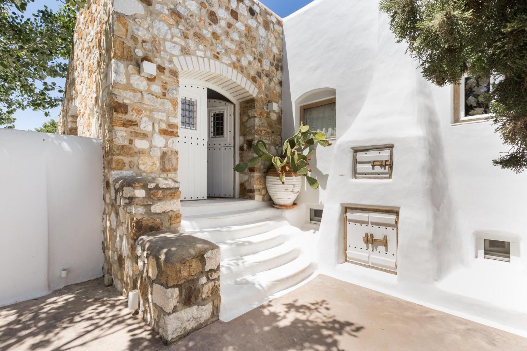Kallos Villas & Suites Naxos City Exteriör bild